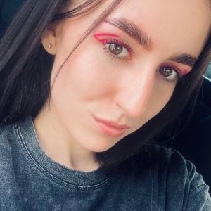 Полина